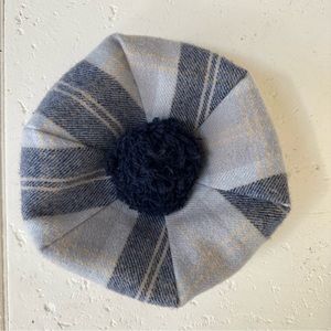 Edinburgh Lambswool | Babies Tammy Hat in Bannockbane Silver